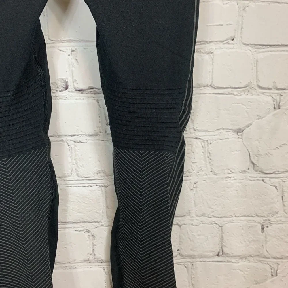 Nike Woman's Skinny Knit tights SZ XS Black 589297-010 Training Yoga Gym